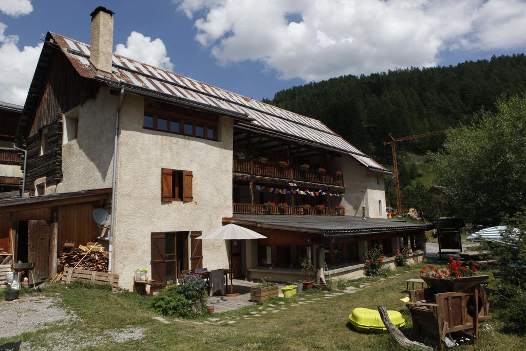 Le Chalet Viso Арвию Екстериор снимка
